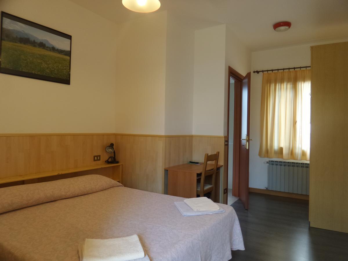 Al Fogolar Hotel Villa Santina Екстериор снимка