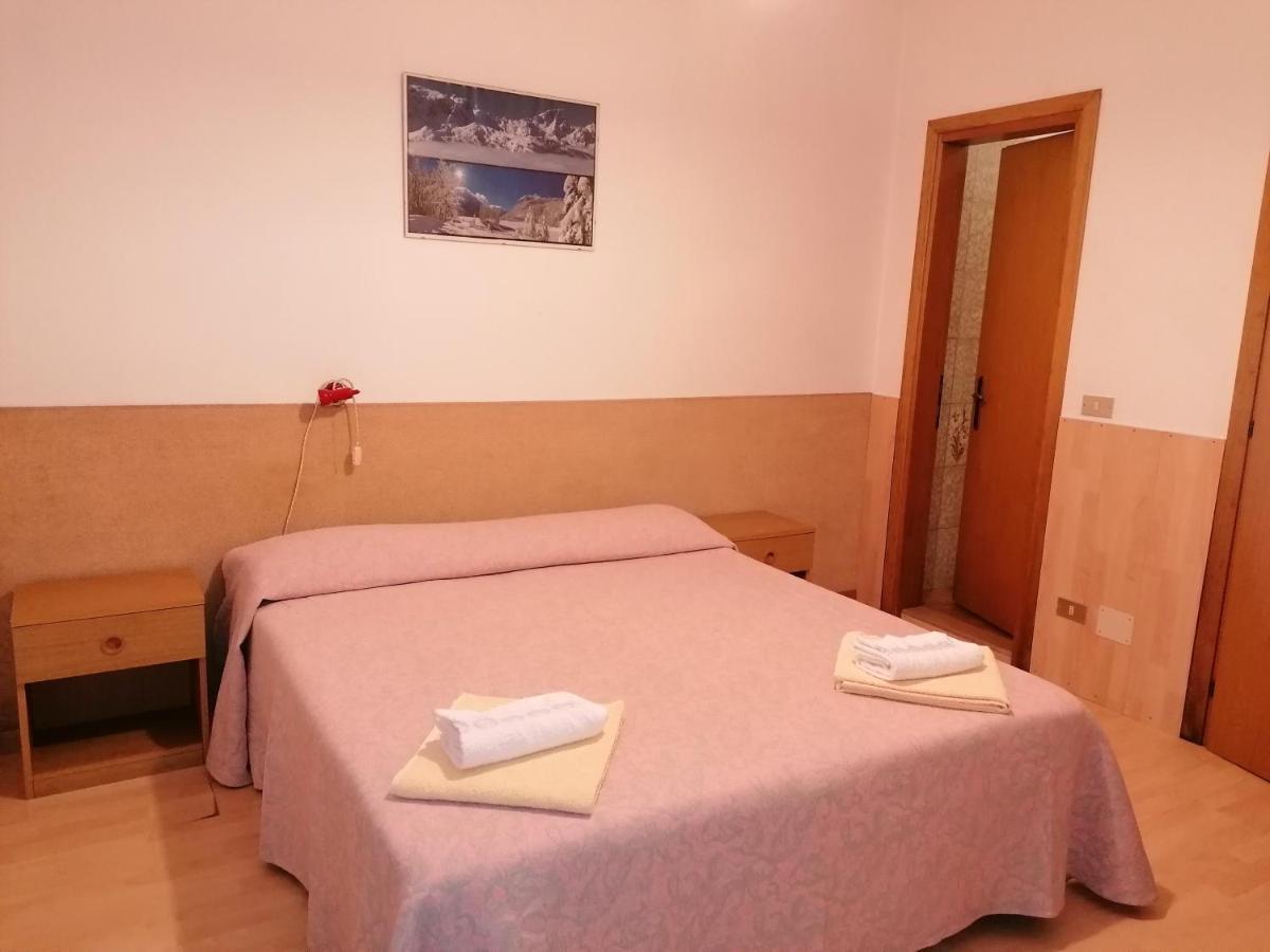 Al Fogolar Hotel Villa Santina Екстериор снимка