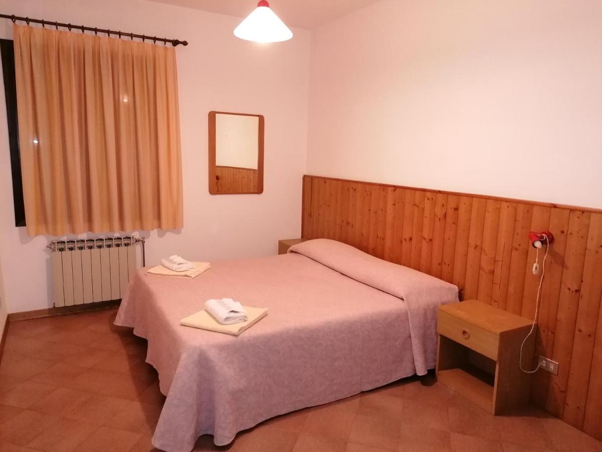 Al Fogolar Hotel Villa Santina Екстериор снимка