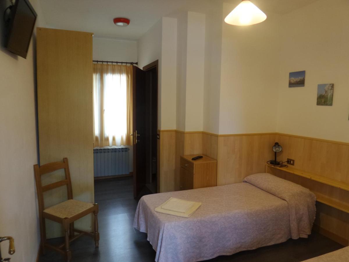 Al Fogolar Hotel Villa Santina Екстериор снимка